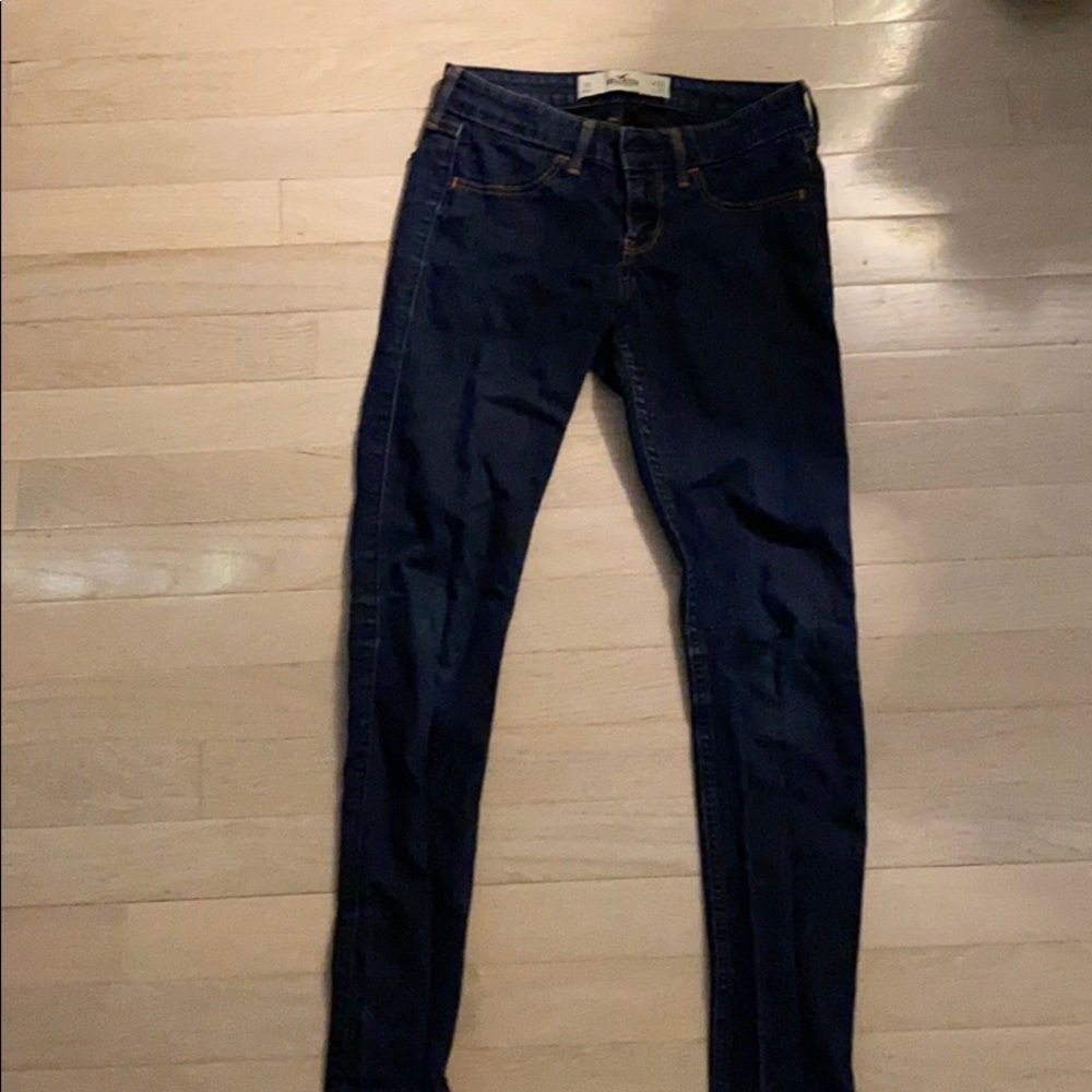 Dark wash jeggings